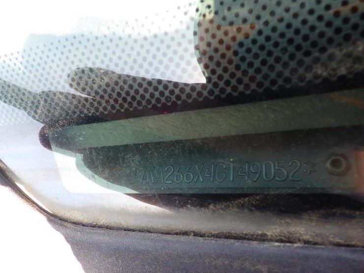 2004-dodge-ram-2500-image-18