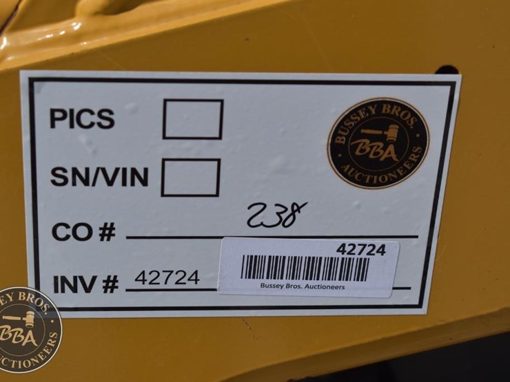 2023-caterpillar-259d3-image-46