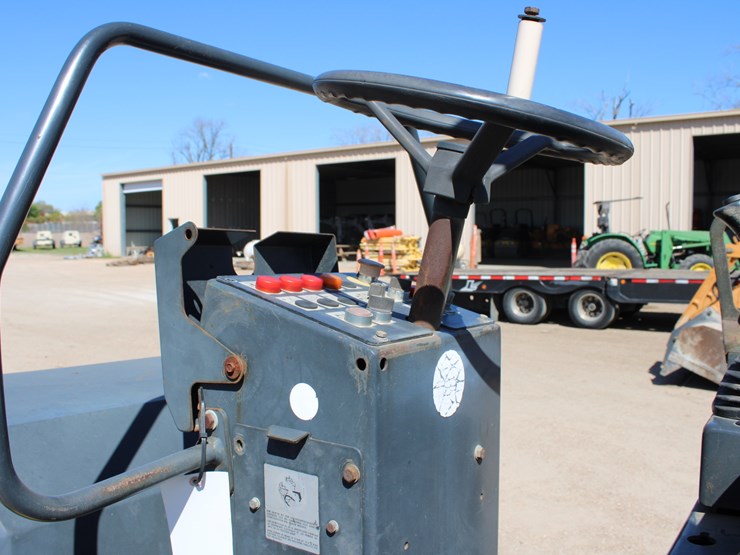 2002-bomag-bw135ad-image-5