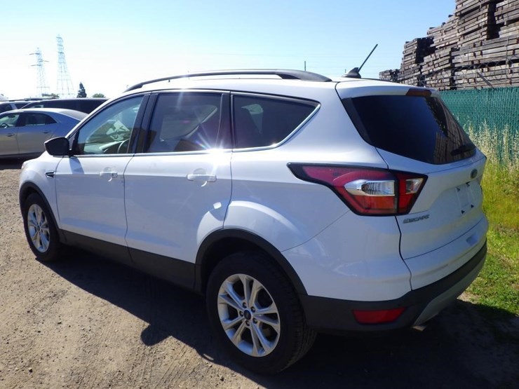 2018-ford-escape-image-4