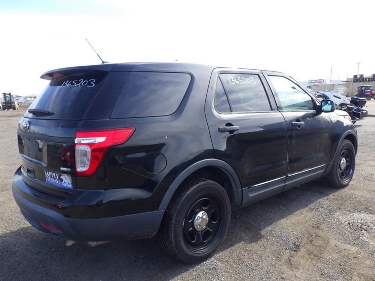 2013-ford-explorer-image-4