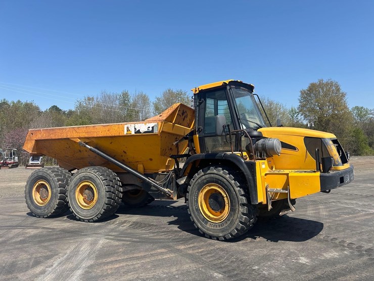 2006-jcb-722-image-1