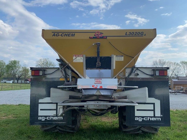 2006-terra-gator-6103-showing-7352-hrs-image-4