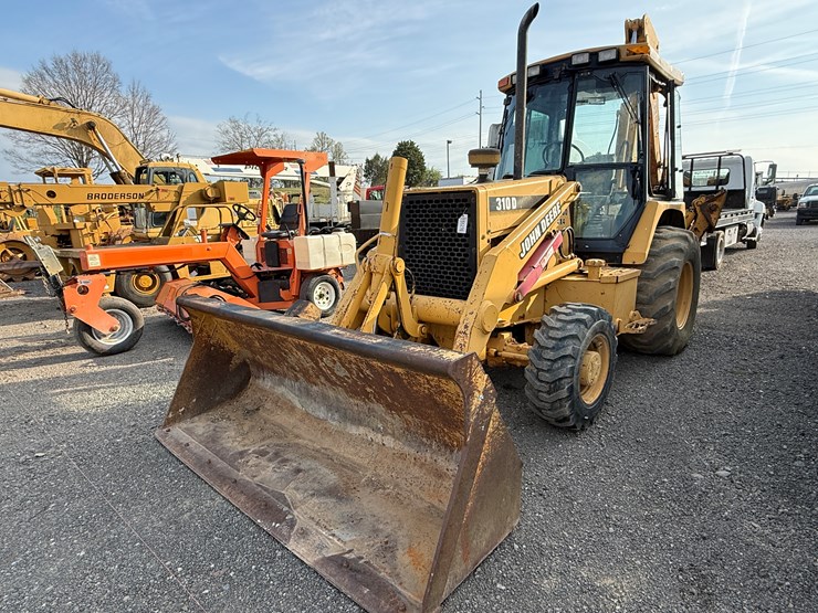 john-deere-310d-image-1