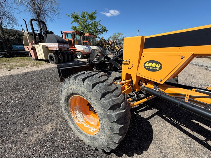 #2653-•-2020-leeboy-695b-maintainer-image-15