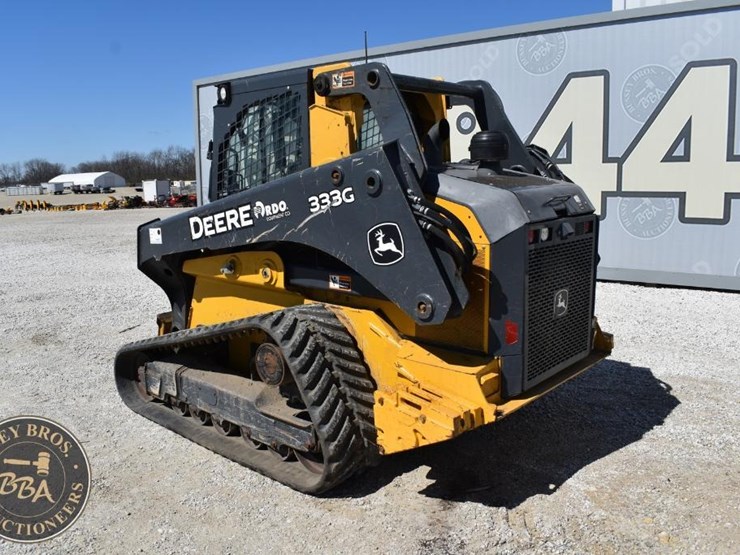 2019-deere-333g-image-17