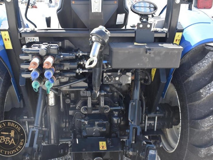 2023-new-holland-workmaster-120-image-34