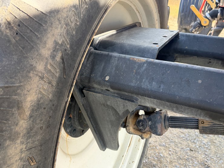 2011-apache-as1020-image-40