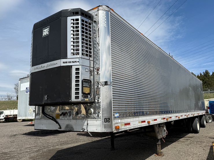 2000-utility-53'-image-1