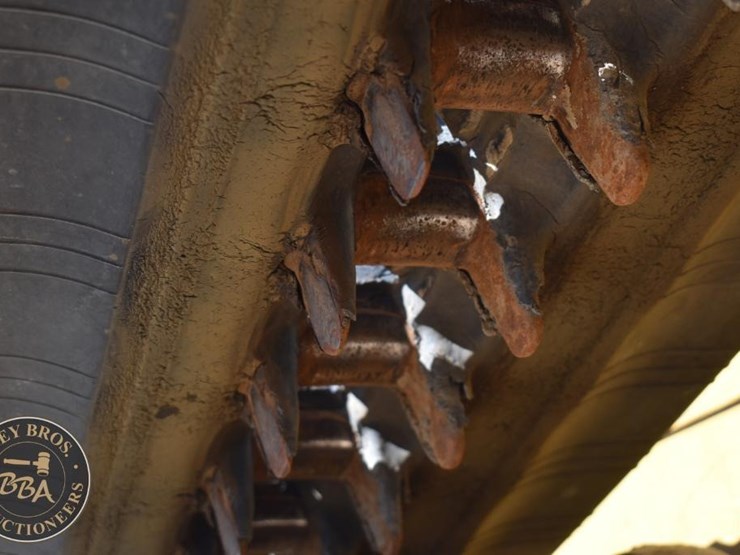 2023-caterpillar-259d3-image-36