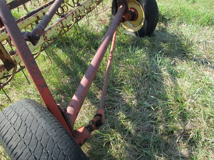 new-holland-256-image-8