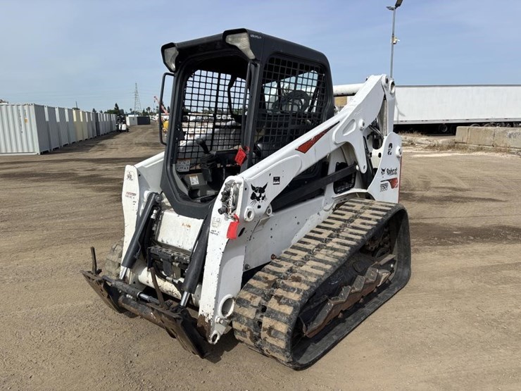 2017-bobcat-t650-image-1