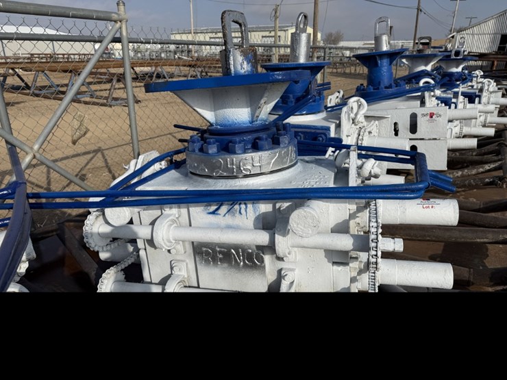 7-1/16-townsend-3m-2-7/8-dbl-manual-blowout-preventer,-charted-image-3