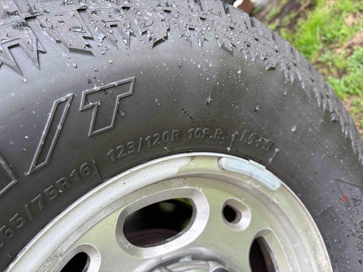 2003-chevrolet-silverado-2500-image-5