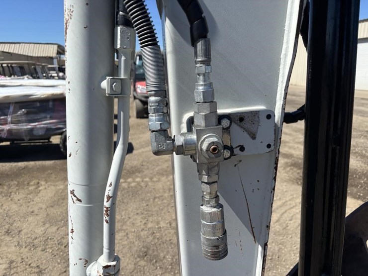 2020-takeuchi-tb230-image-17