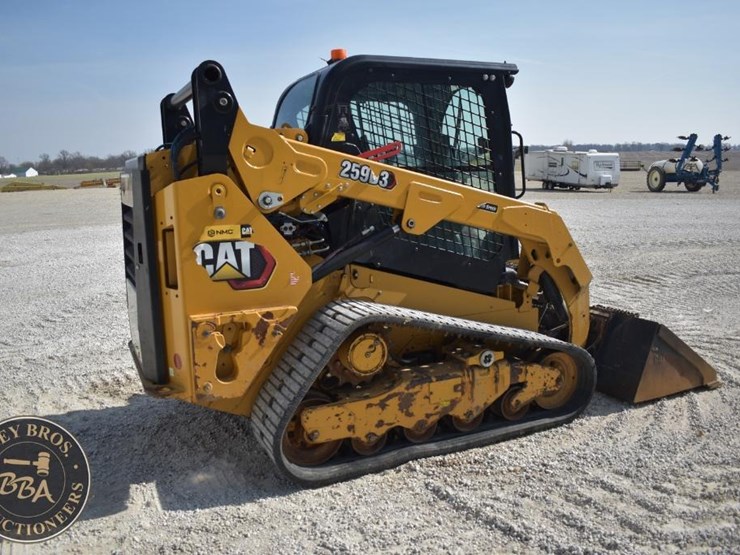 2023-caterpillar-259d3-image-9
