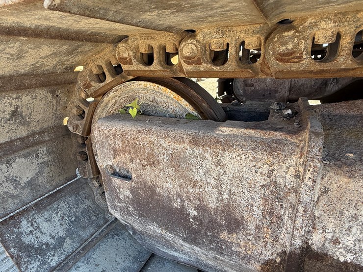 2006-jcb-js220-lc-image-9