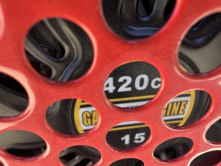 2026-agt-sda-140t-mini-compact-track-loader-image-16