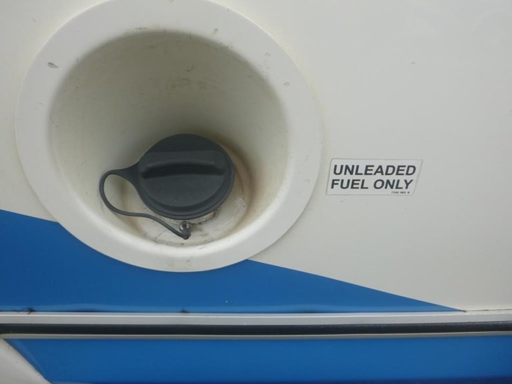 2014-ford-e450-image-15