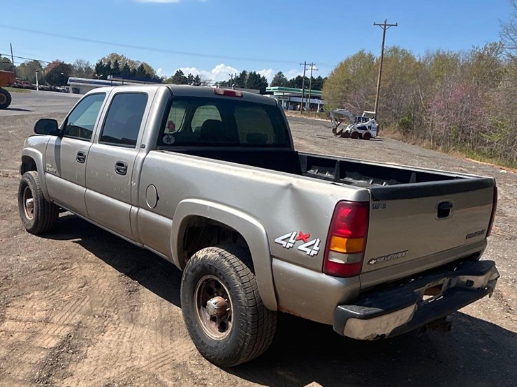 2001-chevrolet-2500hd-image-4