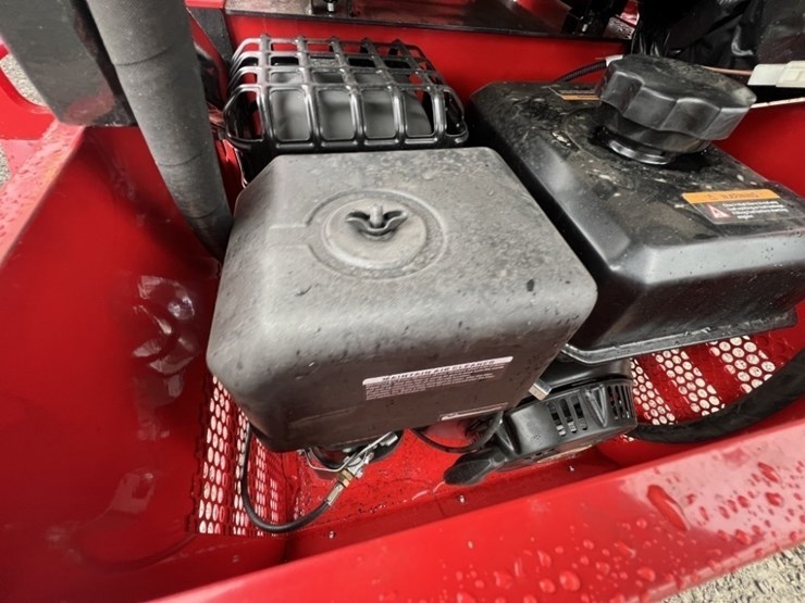 2026-agt-sda-140w-mini-skidsteer-loader-image-10