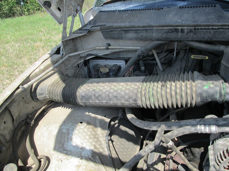 1999-dodge-2500-image-26