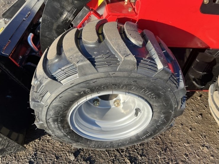 2026-sdlool-sl323wj-mini-skidsteer-loader-image-12