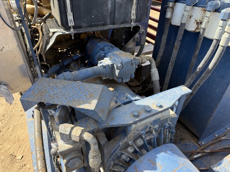 2018-caterpillar-c18-image-7