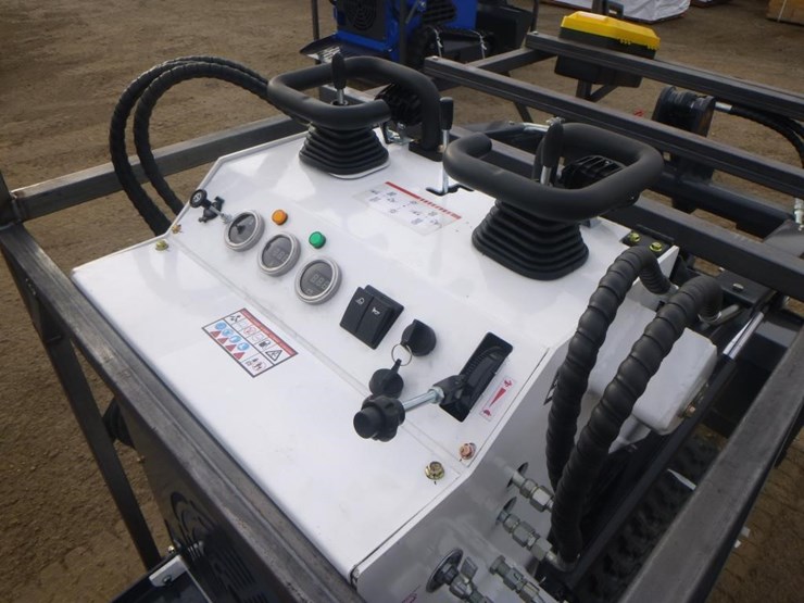 2026-zjg-zj-380-skid-steer-track-loader-image-14