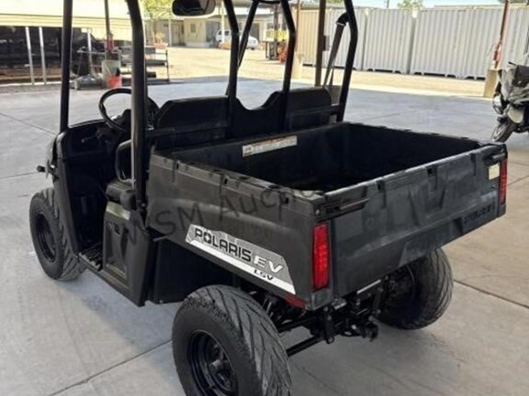 2011-polaris-ev-electric-utility-cart-image-5