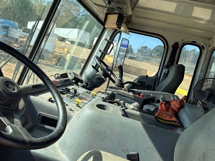 2004-sterling-condor-image-29