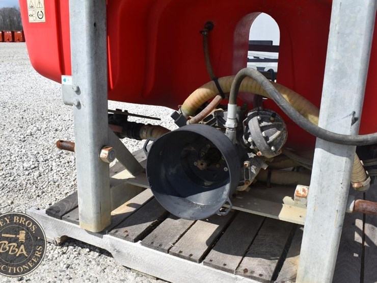 3pt-sprayer-200-gallon-42649-image-14