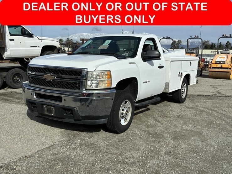 2011-chevrolet-2500-image-1