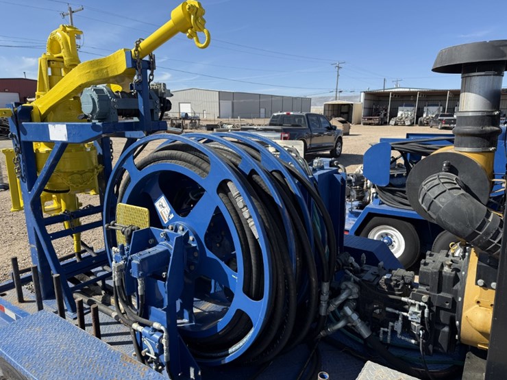 2018-caterpillar-c7-image-17