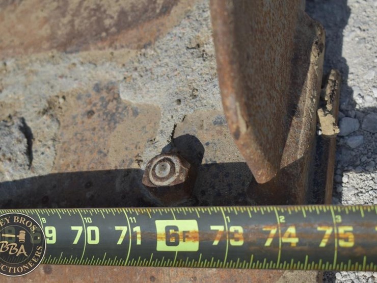 2023-caterpillar-259d3-image-21