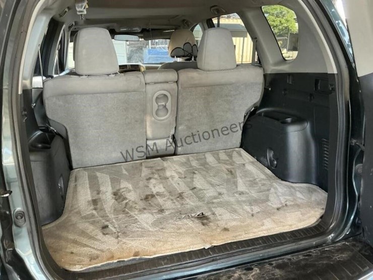 2012-toyota-rav4-image-9