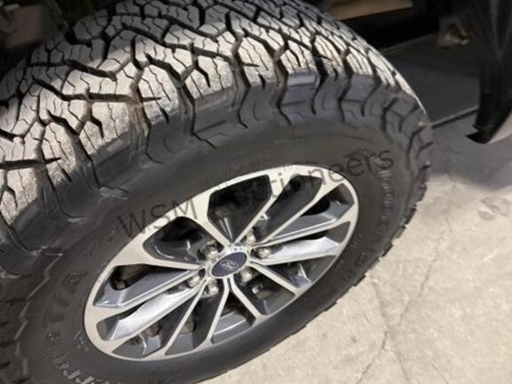 2020-ford-f150-image-11