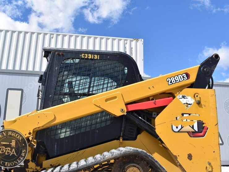 2020-caterpillar-289d3-image-37