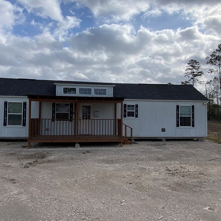 #1090 • 16x48 Office Building