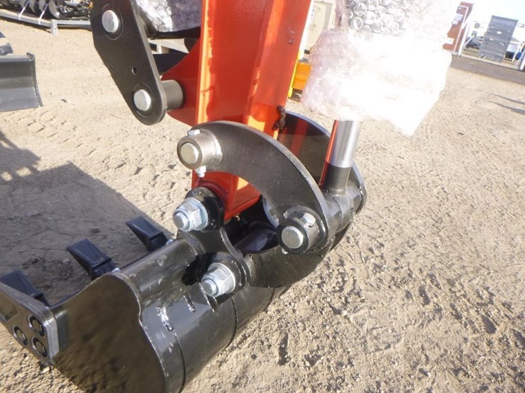 2026-tpm-18hs-hydraulic-excavator-image-11