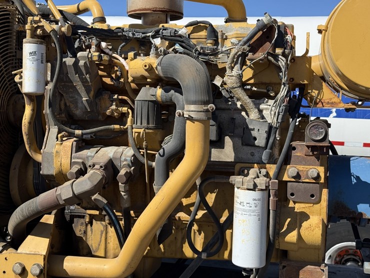 2006-caterpillar-c18-image-25