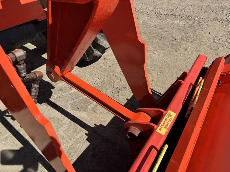 1999-kubota-r520-image-13