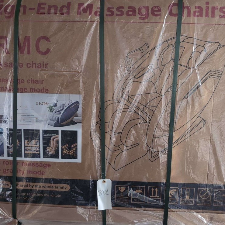 (1) IRMC High End Massage Chair - Black