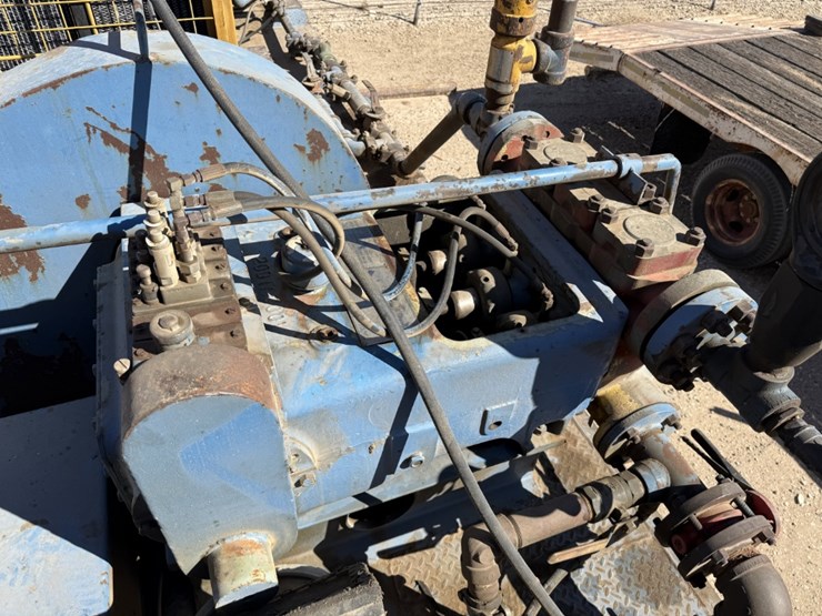 2006-caterpillar-c18-image-18