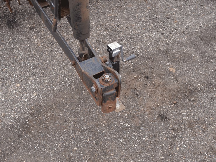 case-ih-5400-image-4