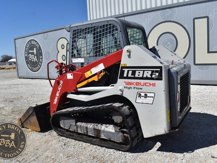 2020-takeuchi-tl8r2-image-6