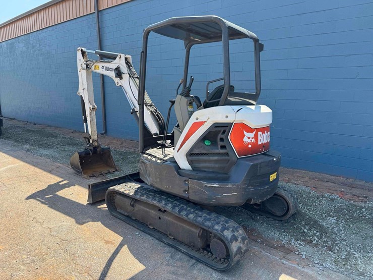 2020-bobcat-e35-image-4