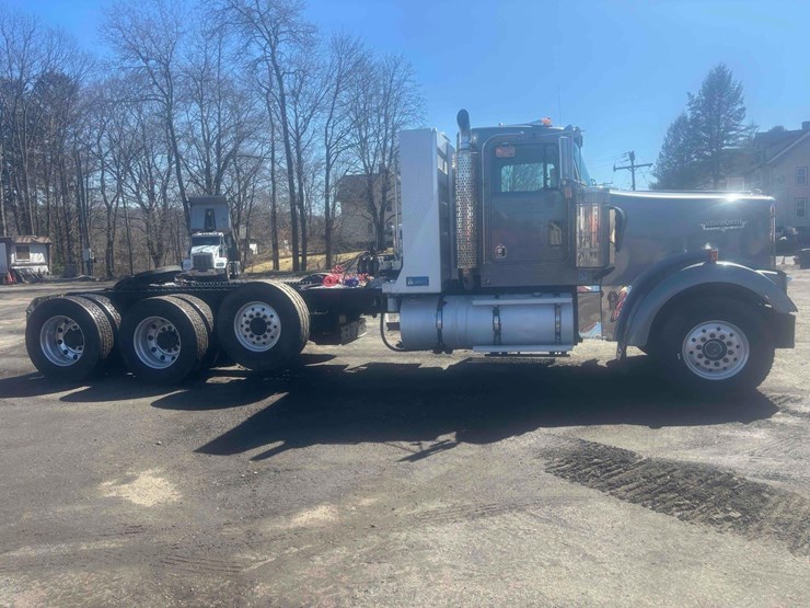 2000-kenworth-w900-image-3