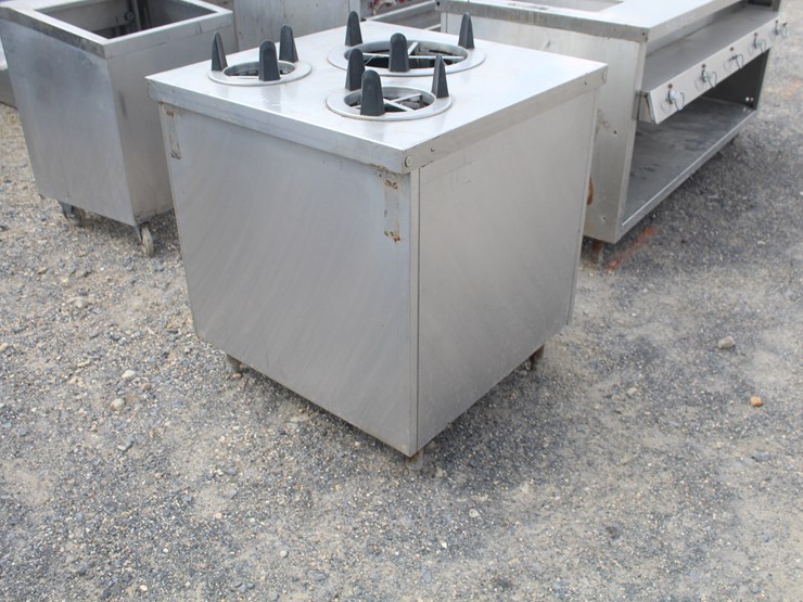 #8096-•-restaurnat-dish-holder-image-2