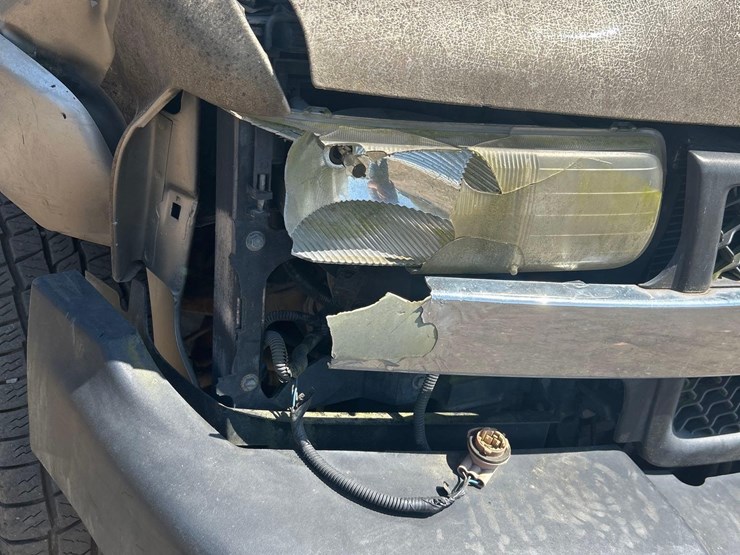 2001-chevrolet-2500hd-image-6